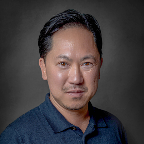 headshot of chen leon