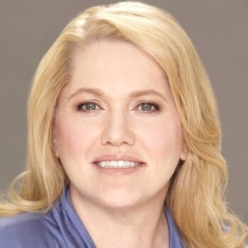 professional headshot of Cheryl Lucas